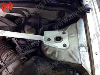 Растяжка передних стоек Nissan Almera Classic (2006-2013)
