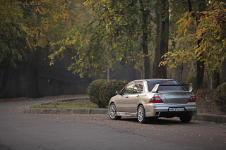 Декоративная заглушка крышки багажника в стиле EVO Mitsubishi Lancer 9 IX (2003-2009)